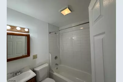 145 Smith St #2F, Elizabeth, NJ 07201 - Photo 22