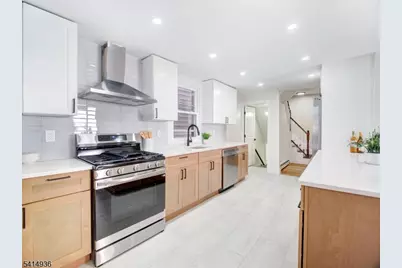 23 Kenmore Ave, Newark, NJ 07106 - Photo 10