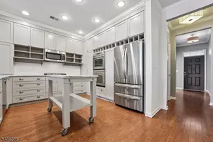 104 Quarry Dr, Woodland Park, NJ 07424 - Photo 2