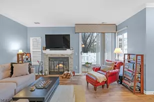 74 Academy Ct, Bedminster Township, NJ 07921 - Photo 6