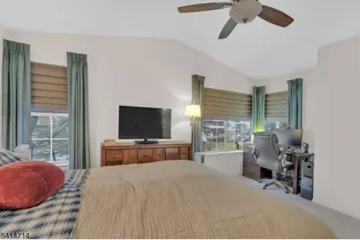 74 Academy Court, Bedminster Township, NJ 07921 - Photo 18