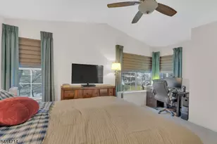 74 Academy Ct, Bedminster Township, NJ 07921 - Photo 18