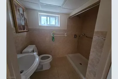 1038 Fairview Pl, Hillside, NJ 07205 - Photo 8