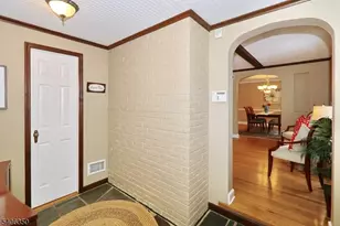 19 Munsee Dr, Cranford Township, NJ 07016 - Photo 4