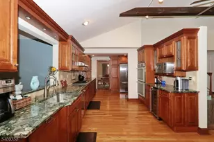 19 Munsee Dr, Cranford Township, NJ 07016 - Photo 16