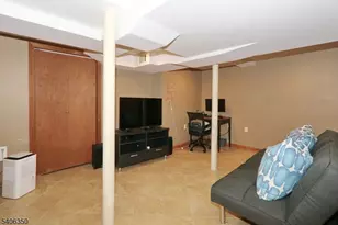 19 Munsee Dr, Cranford Township, NJ 07016 - Photo 36