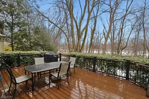 19 Munsee Dr, Cranford Township, NJ 07016 - Photo 38