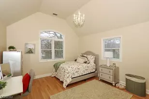 19 Munsee Dr, Cranford Township, NJ 07016 - Photo 28