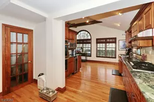 19 Munsee Dr, Cranford Township, NJ 07016 - Photo 18