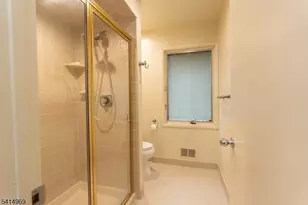 22 Post Ln, Livingston, NJ 07039 - Photo 16