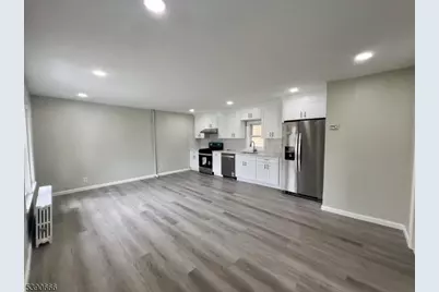 28 Harmony St, North Plainfield, NJ 07060 - Photo 1