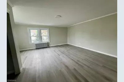 28 Harmony St, North Plainfield, NJ 07060 - Photo 16