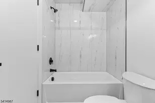 37 S 7th St, Newark, NJ 07107 - Photo 18