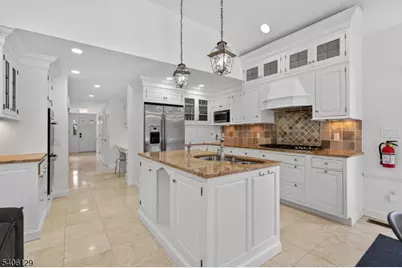 236 White Oak Ridge Rd, Millburn Twp., NJ 07078 - Photo 12