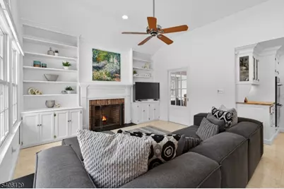 236 White Oak Ridge Rd, Millburn Twp., NJ 07078 - Photo 6