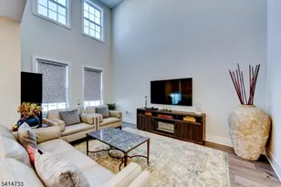 736 Station Rd, Dunellen, NJ 08812 - Photo 12