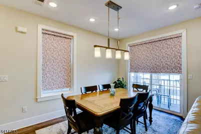 736 Station Rd, Dunellen, NJ 08812 - Photo 8