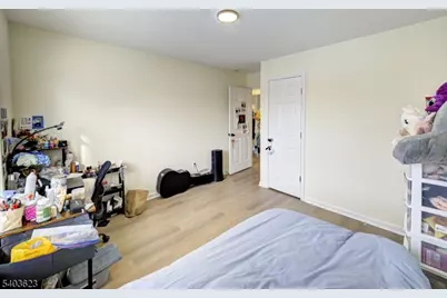 14 Amherst St, Highland Park, NJ 08904 - Photo 16