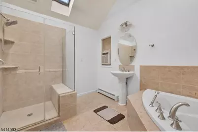 627 E Vail Rd, Roxbury Township, NJ 07850 - Photo 14