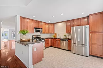 26 Birchwood Lane, North Haledon, NJ 07508 - Photo 6