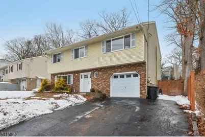 4 Birch Rd, Ringwood, NJ 07456 - Photo 2
