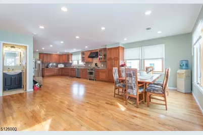 21 Phoenix Ave #A, Morristown, NJ 07960 - Photo 1