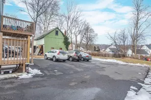 21 Phoenix Ave, Morristown, NJ 07960 - Photo 20