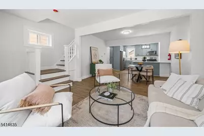 18 Hilton Ave, Maplewood, NJ 07040 - Photo 1