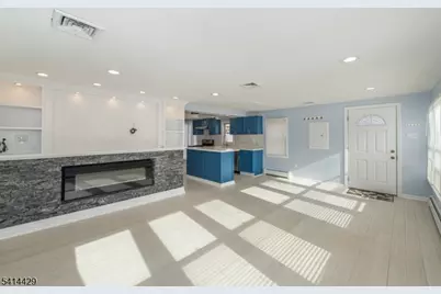 315 Lake Shore Dr, Parsippany, NJ 07054 - Photo 6