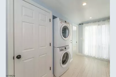 315 Lake Shore Dr, Parsippany, NJ 07054 - Photo 18