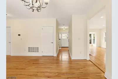 269 Remsen Ave, Woodbridge Township, NJ 07001 - Photo 8