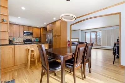 14 Marshall Trl, Hopatcong, NJ 07843 - Photo 8