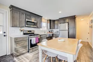 46A Walnut St, Pompton Lakes, NJ 07442 - Photo 1