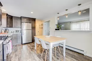 46A Walnut St, Pompton Lakes, NJ 07442 - Photo 6