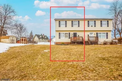 46A Walnut St, Pompton Lakes, NJ 07442 - Photo 2