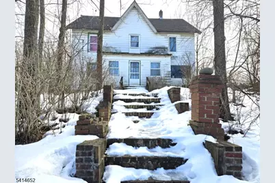 172 Maple Rd, Franklin, NJ 07416 - Photo 1