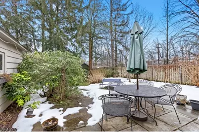 645 Roosevelt St, Westfield, NJ 07090 - Photo 22