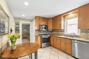 645 Roosevelt St, Westfield, NJ 07090 - Photo 10