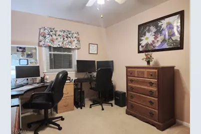 10 Sunrise Ave, Bloomingdale, NJ 07403 - Photo 18