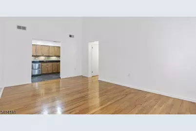 308-310 Passaic Ave, Harrison, NJ 07029 - Photo 6