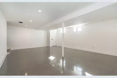 76 Burnet Rd, Florham Park, NJ 07940 - Photo 20