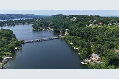 43 Ledgewood Trl, Sparta Township, NJ 07871 - Photo 1