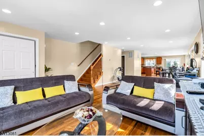 226 Pennsylvania Railroad A, Linden, NJ 07036 - Photo 10