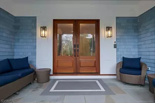 149 Hillcrest Ave, Summit, NJ 07901 - Photo 2