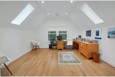 149 Hillcrest Ave, Summit, NJ 07901 - Photo 36