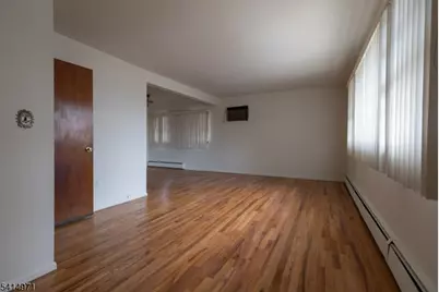 318 Kennedy Dr, Linden, NJ 07036 - Photo 6