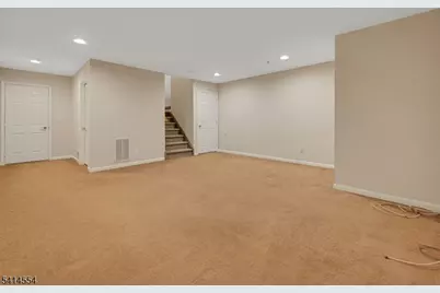 24 Dudley Ct, Green Brook Township, NJ 08812 - Photo 28