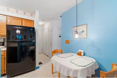 20 Heritage Ct, Jefferson Township, NJ 07438 - Photo 14