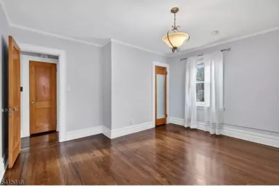 2096 Lentz Ave, Union Township, NJ 07083 - Photo 14