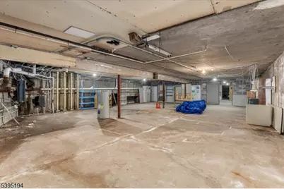 111 Lexington Ave, Passaic, NJ 07055 - Photo 4